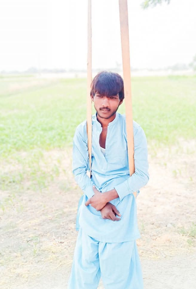 @تنویر احمد 381🤌❤️🩹🥀💔🍂🫵