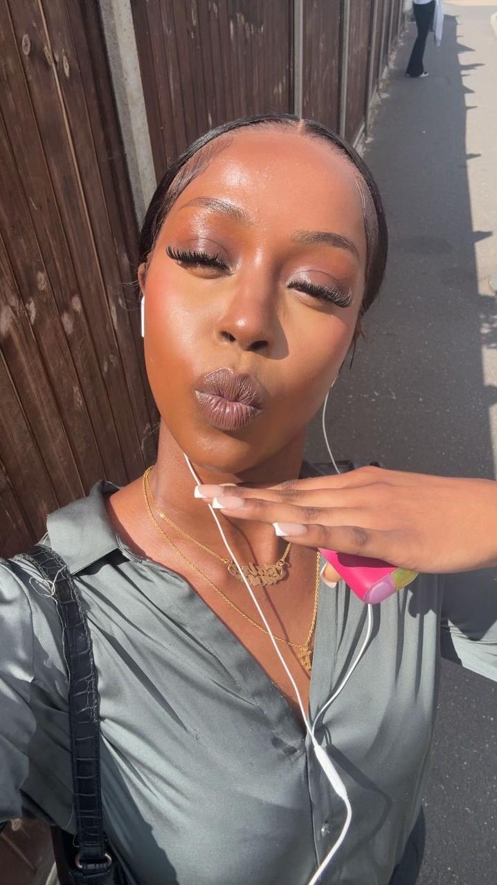 @Faizaaa