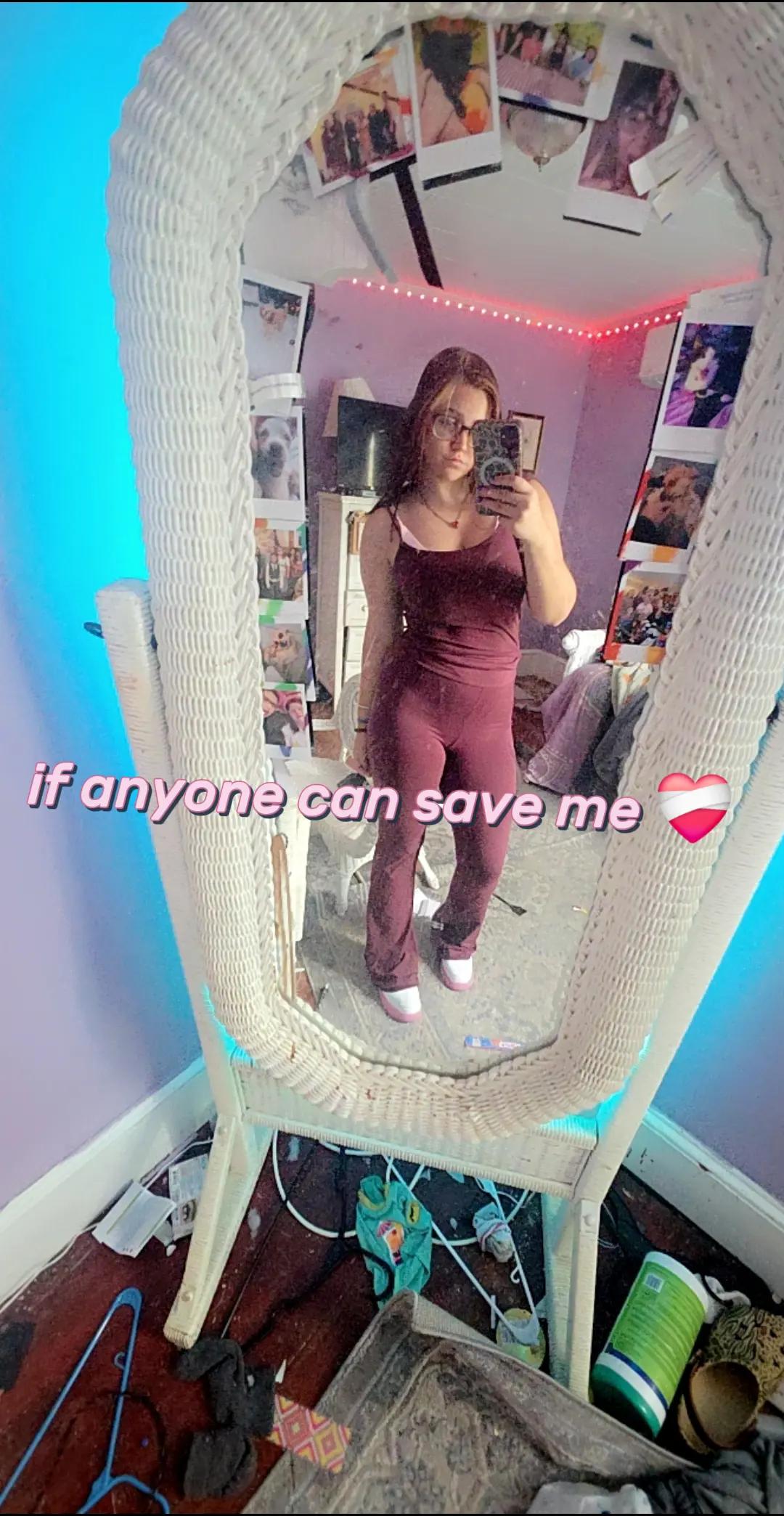 @url0calgh0stgoddess👻🖤🤍👻