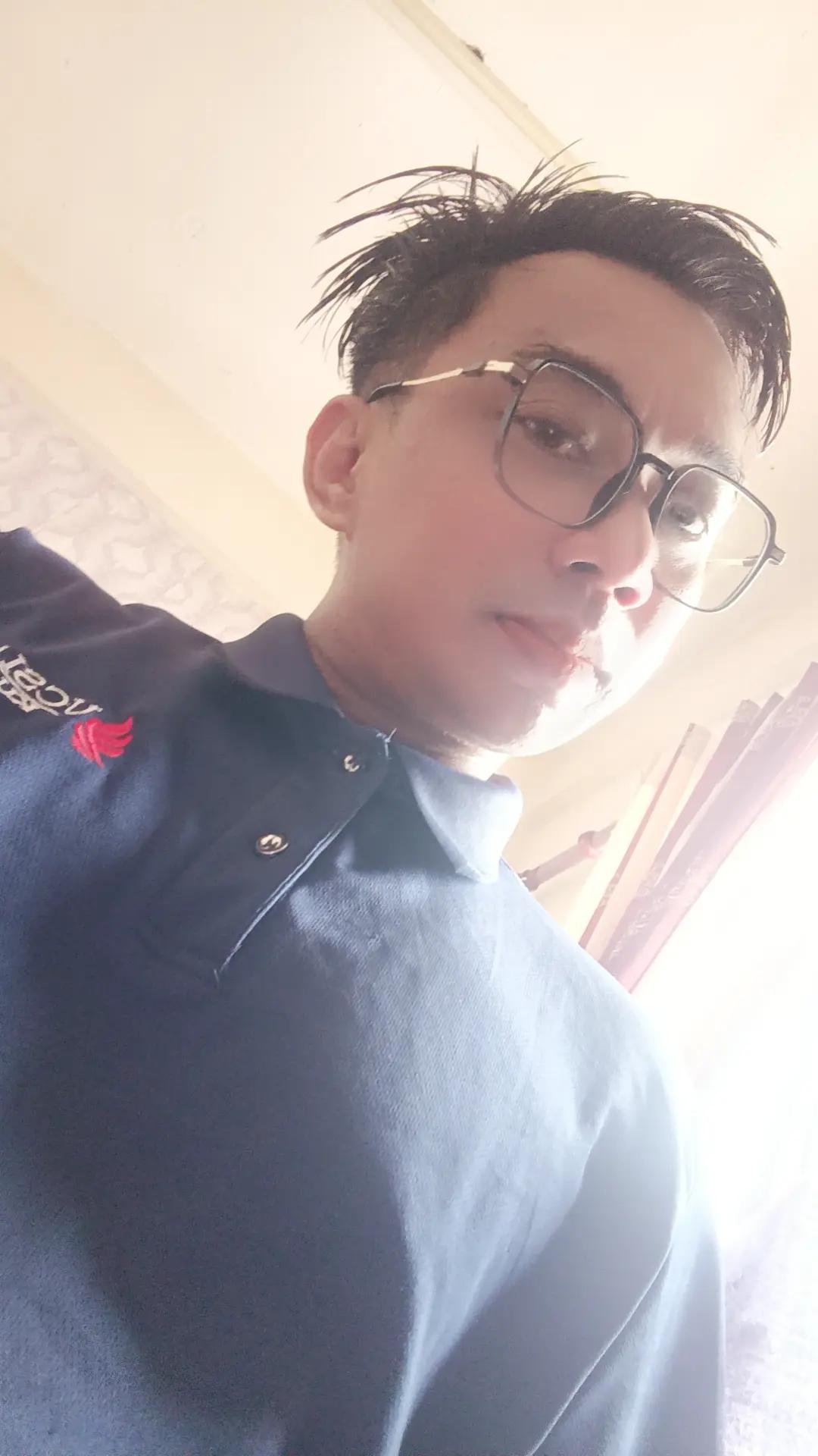 @SpencerBubu斯本师 阿荹