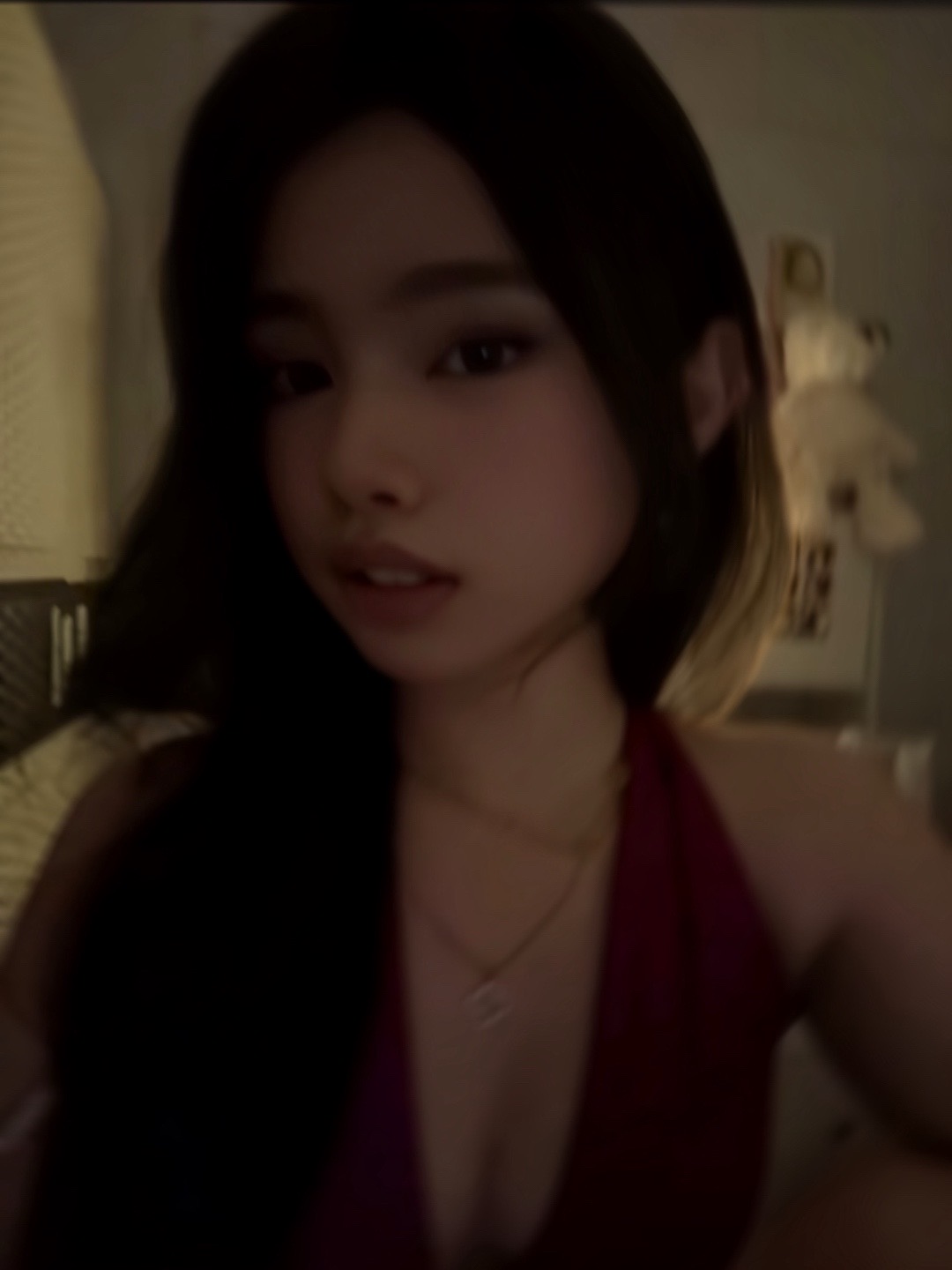 @nia