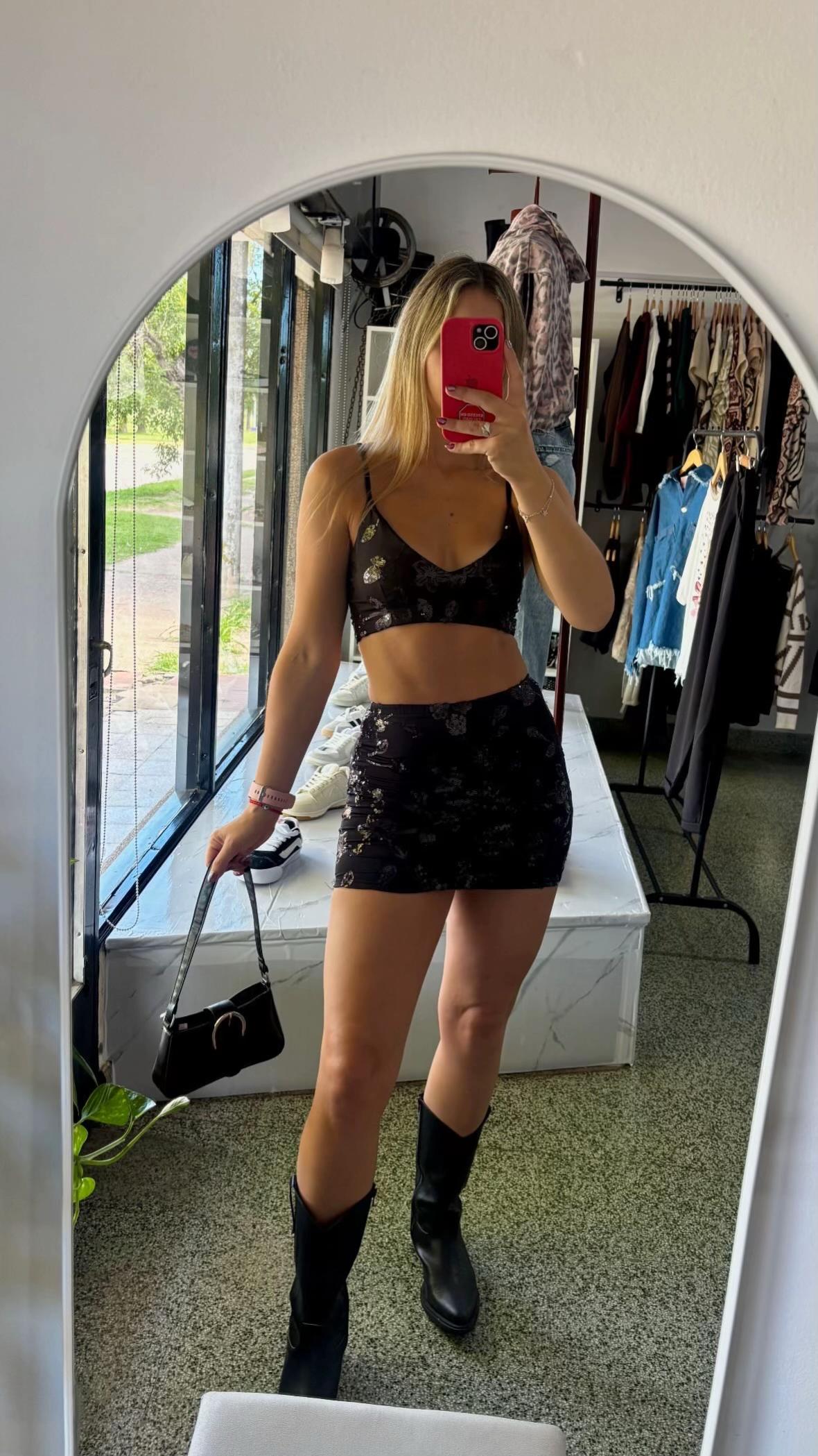 @hola.soymica_