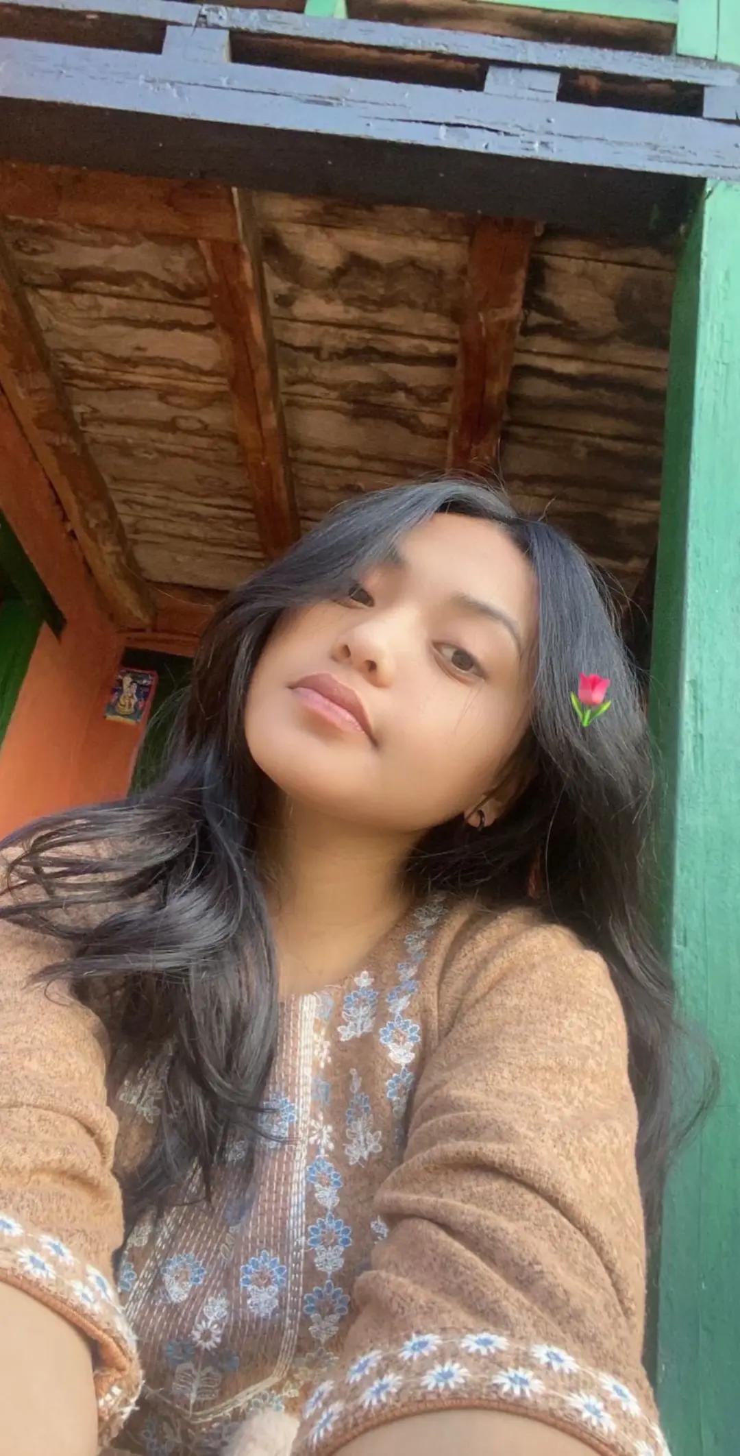 @🅰️a_कृति🍒