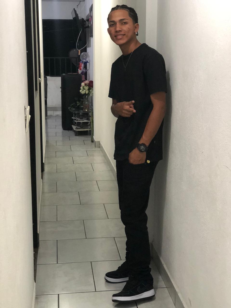 @EJG🤍√•
