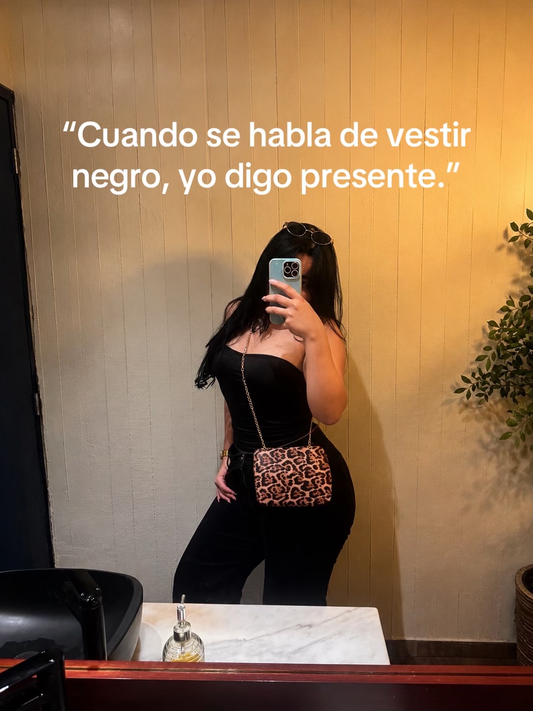 @🖤𝓥𝓪𝓵 ⚡️