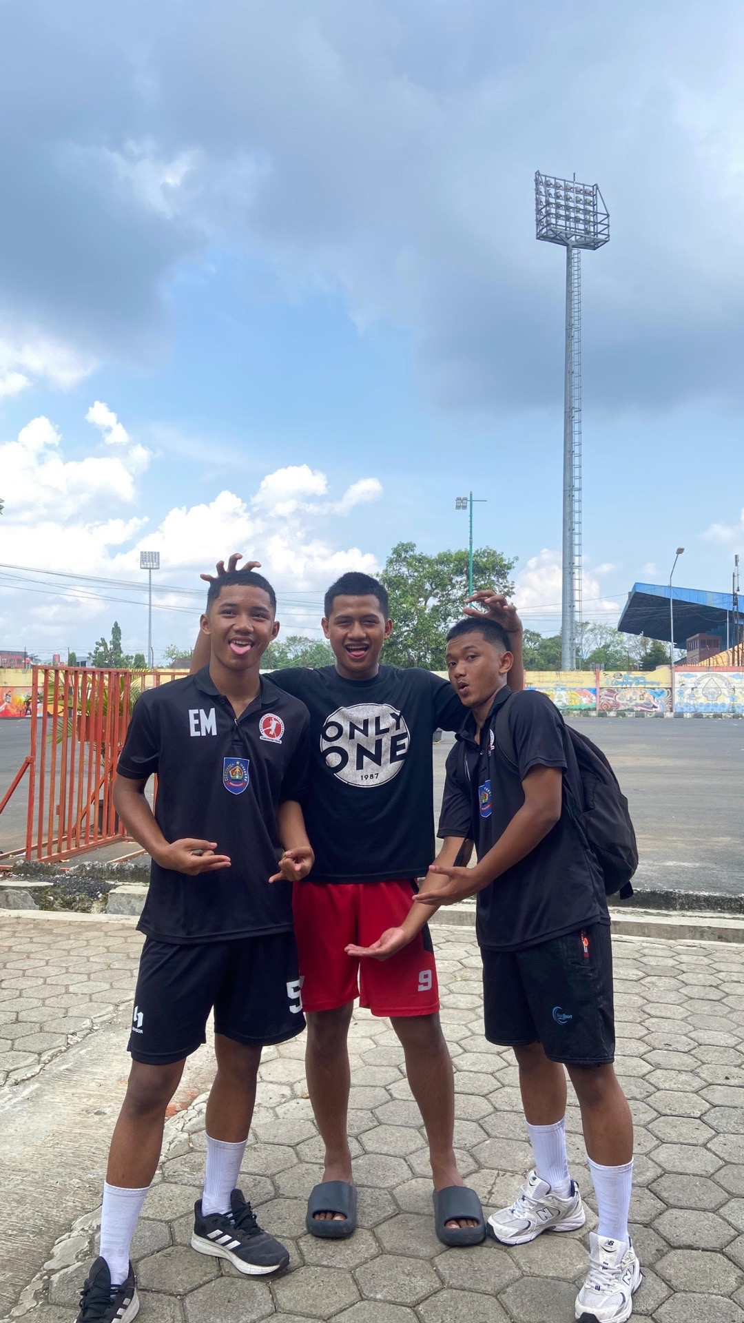 @fikriii