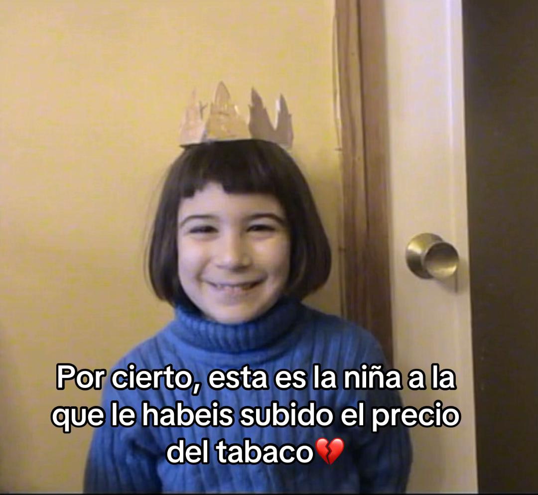 @Elena🖤