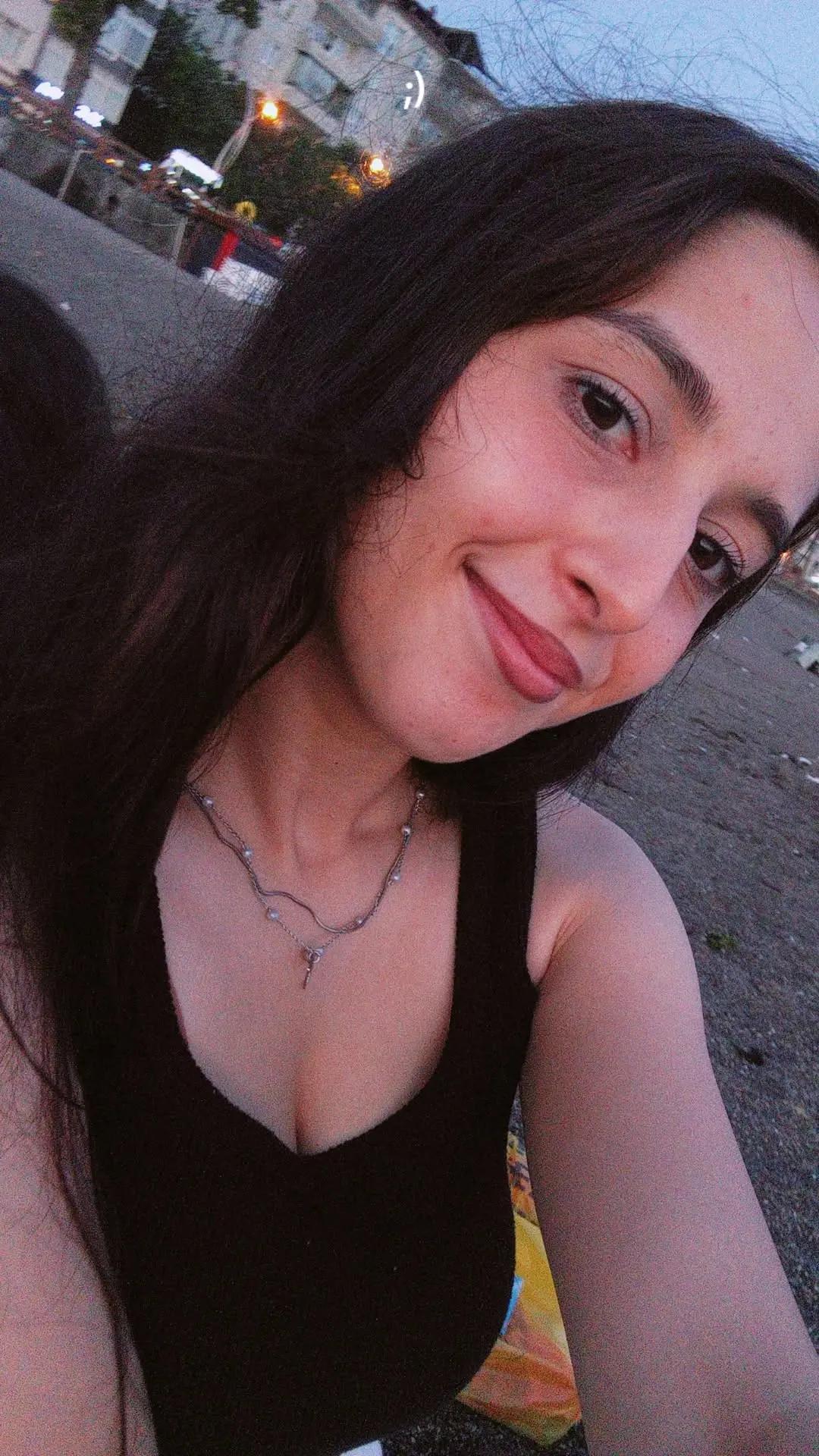 @81eminee