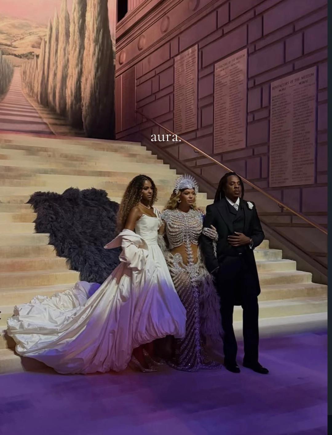 @yoncé