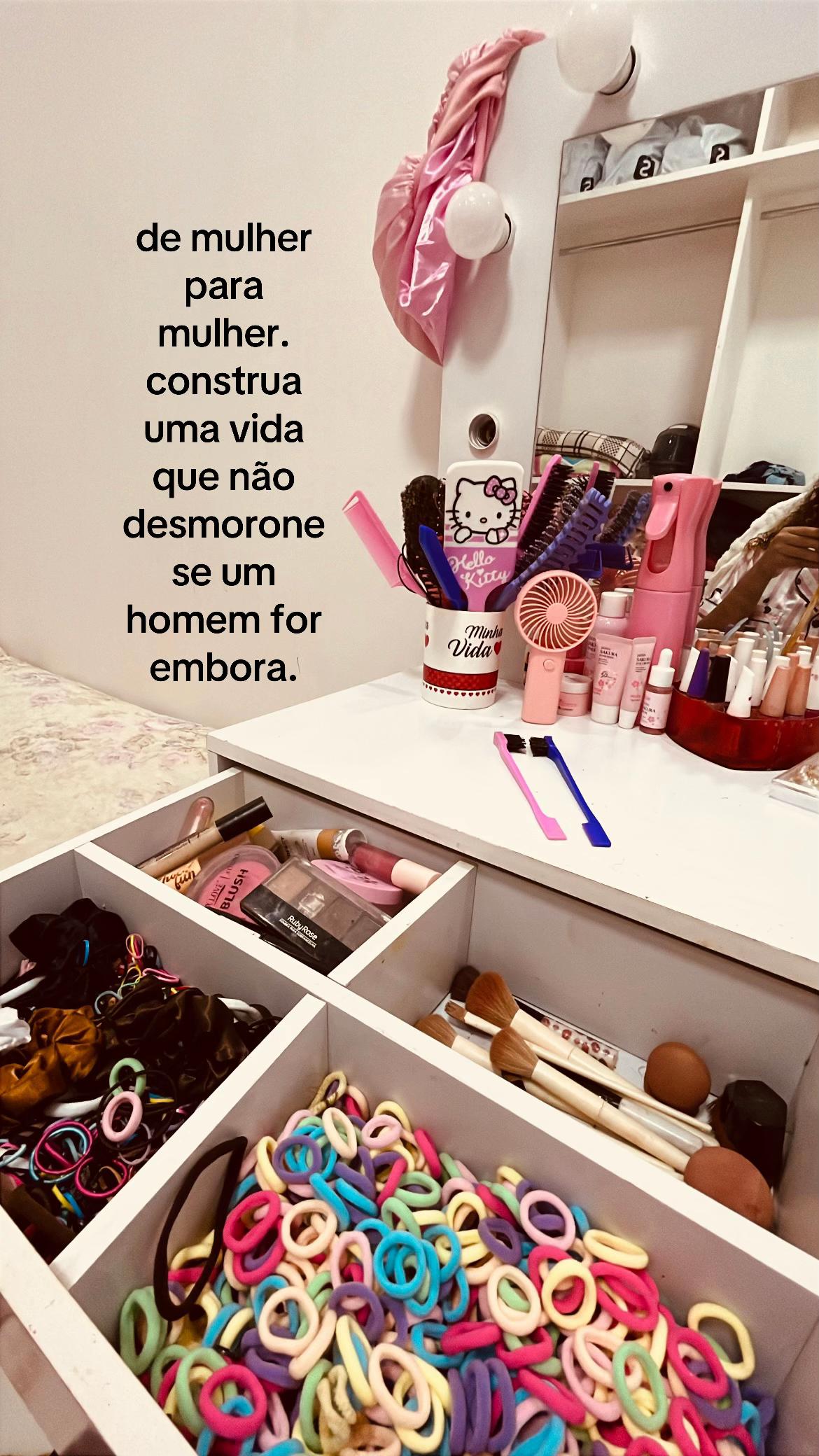 @Ana L&iacute;via