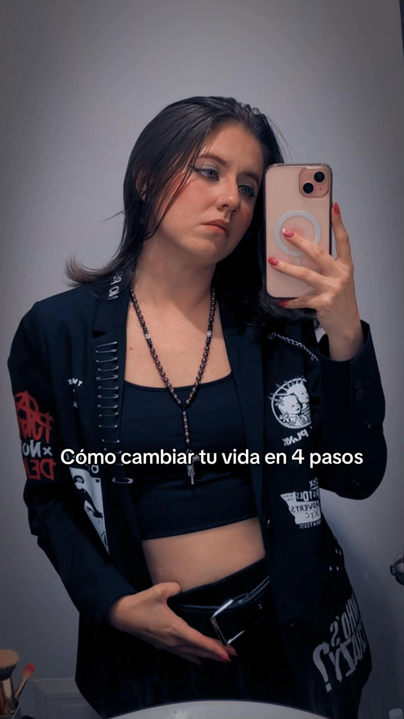 @Mona