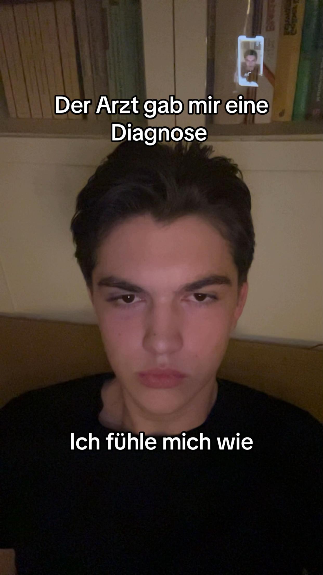 @⃝
