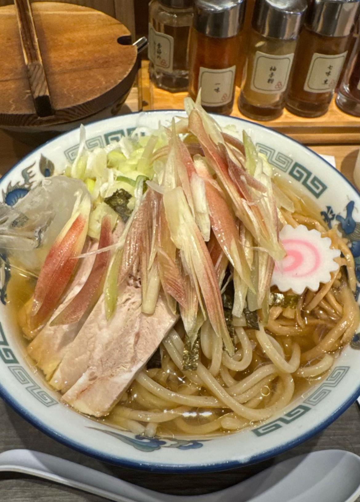 @ひかる