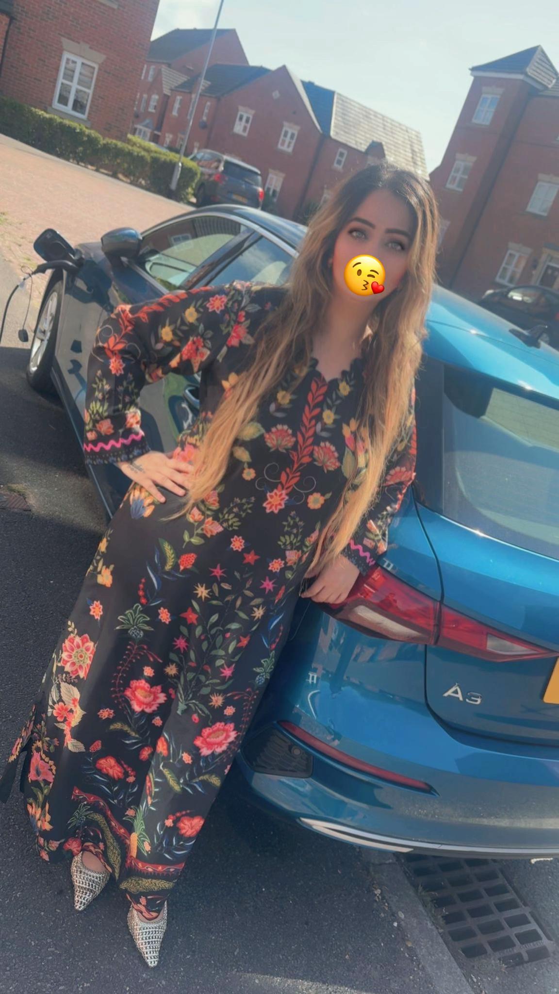 @queensam5👑