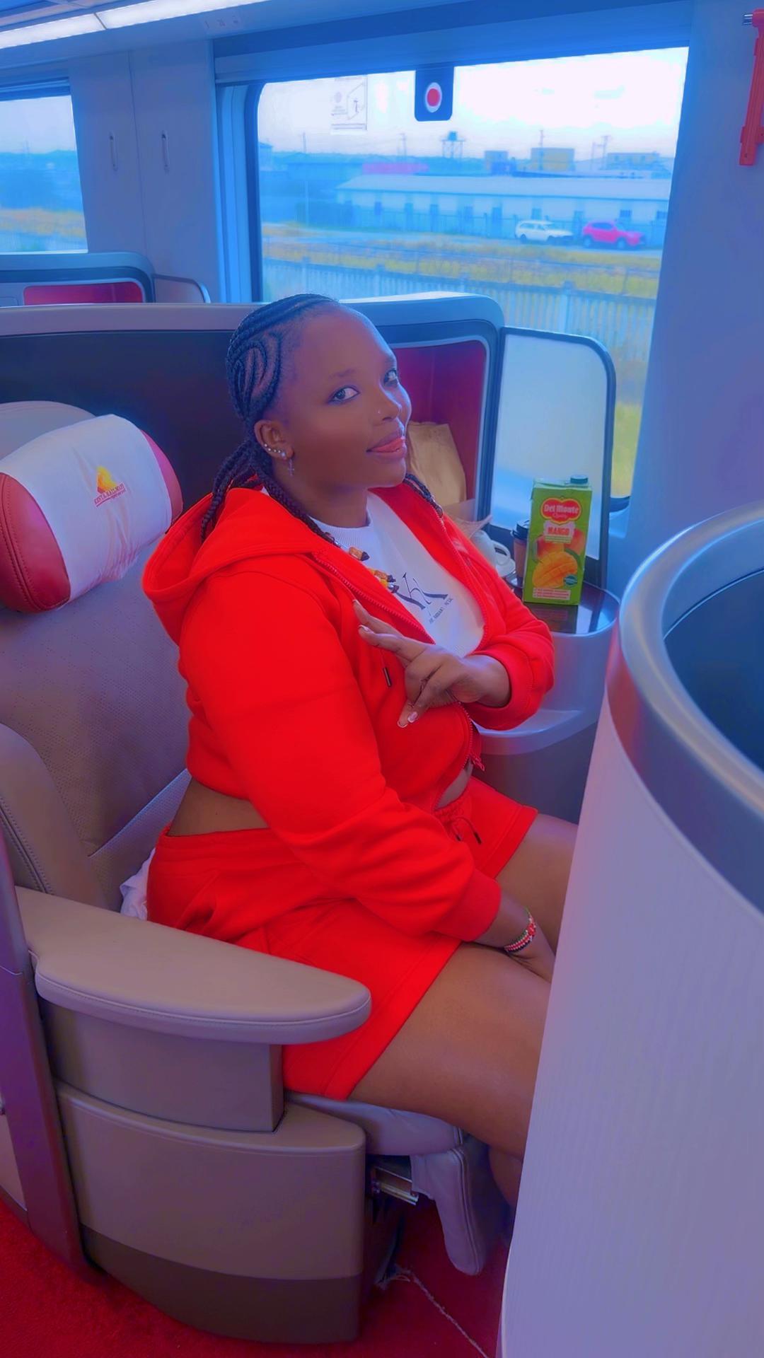 @Yvonnemurira1✨