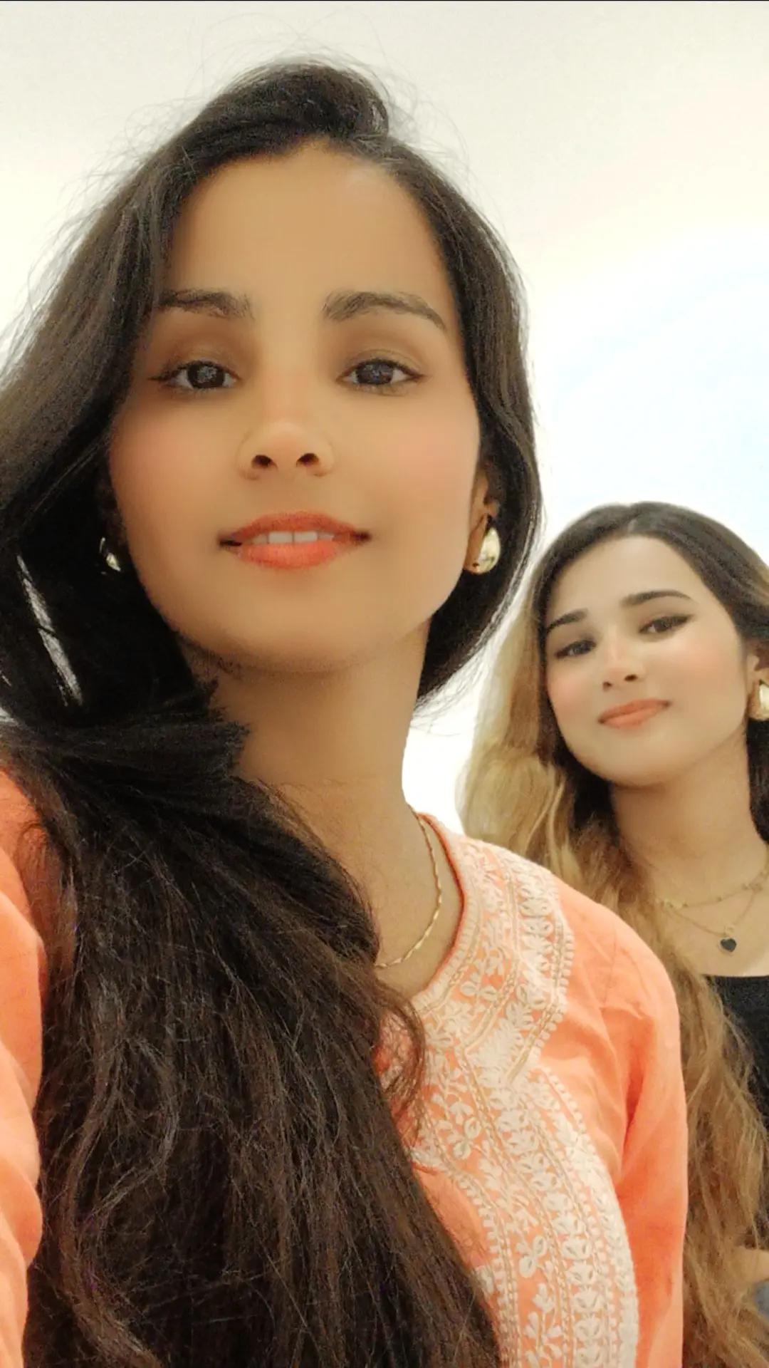 @radhika❤️🌻