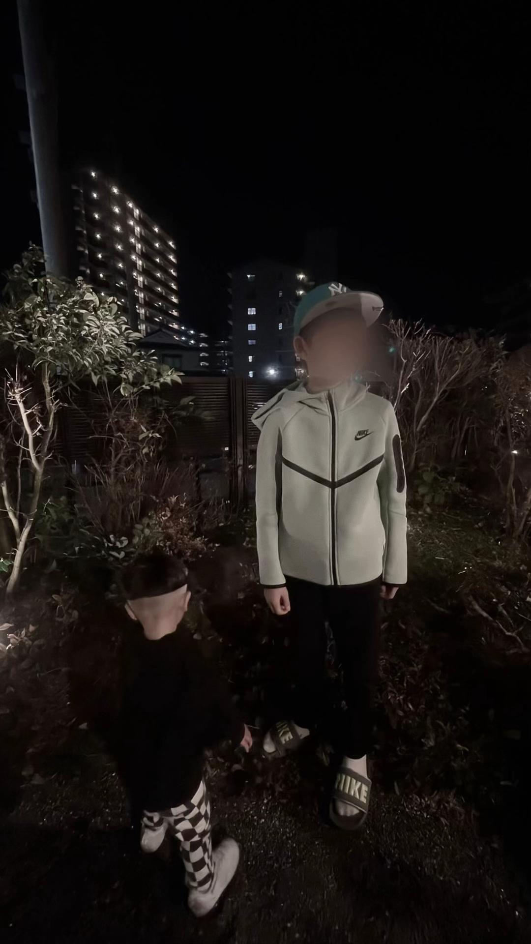 @777