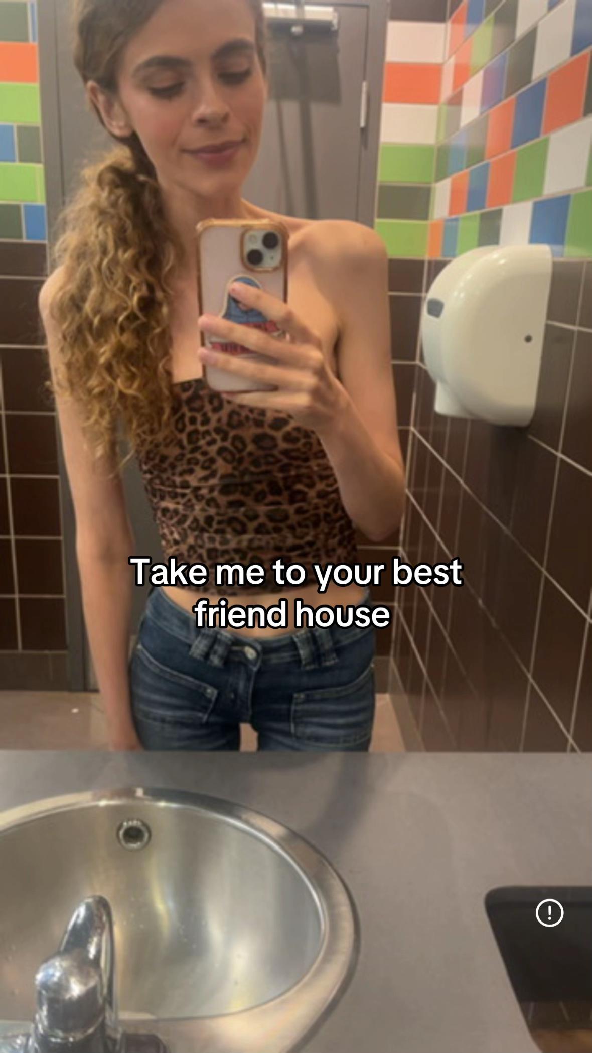 @auroraburt