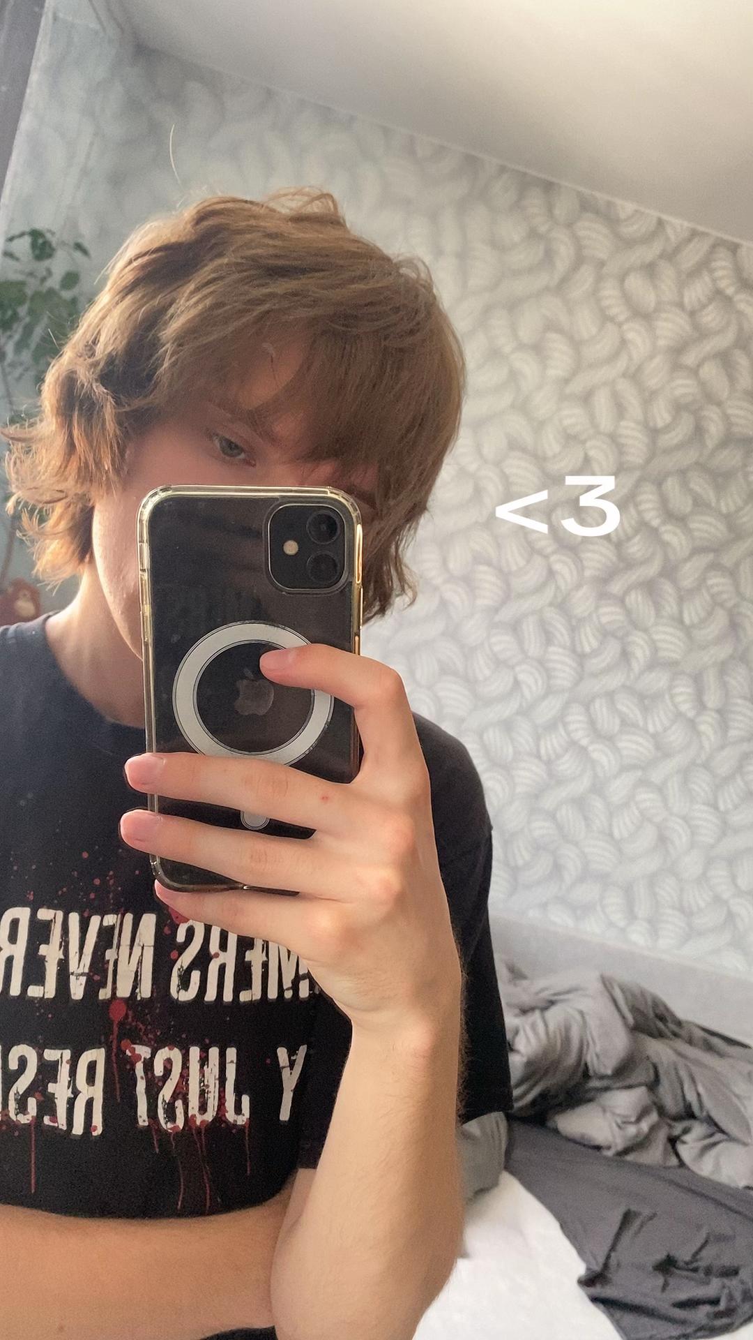 @apathetic⭑