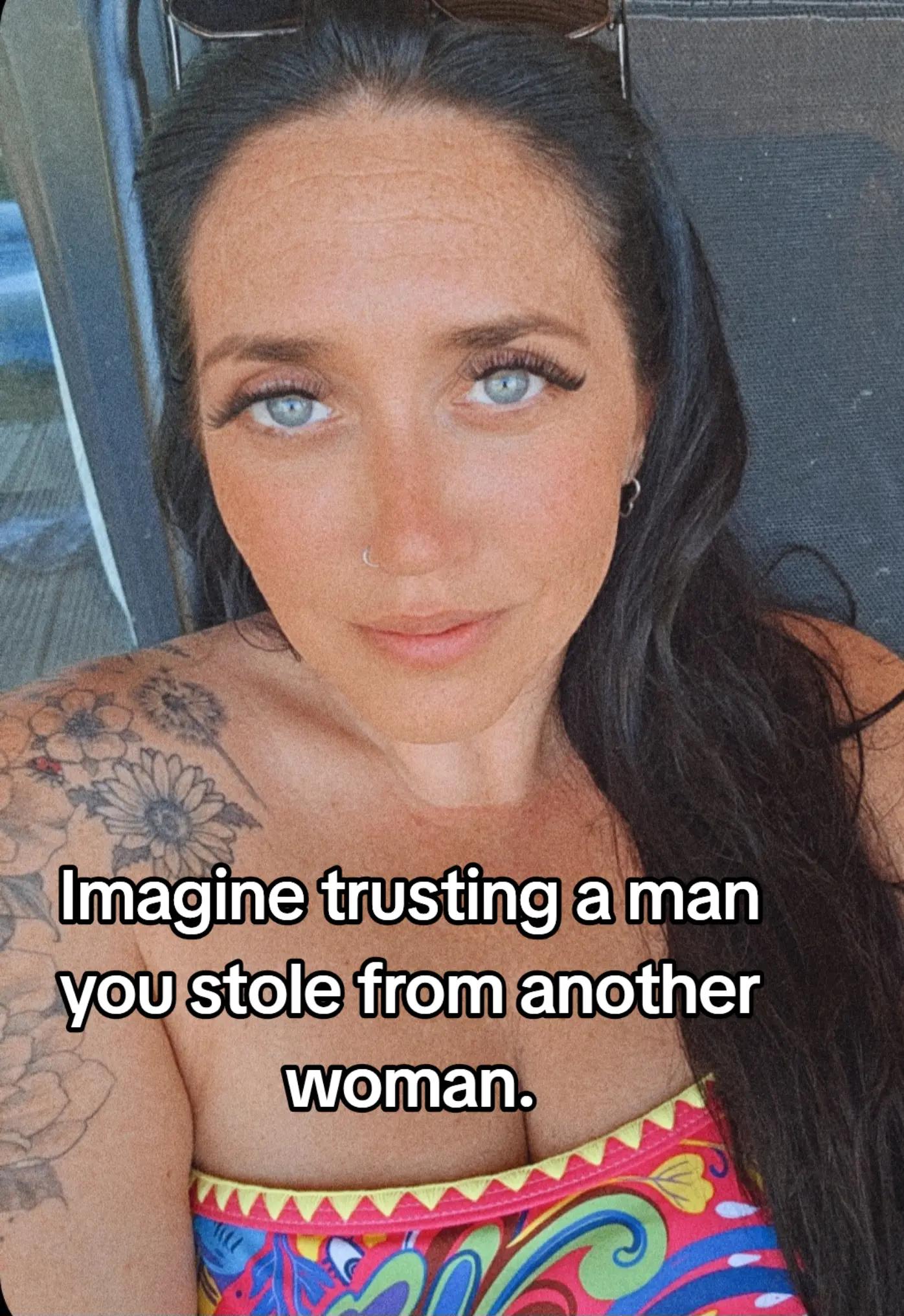 @🫦 Sarah Lee 🫦