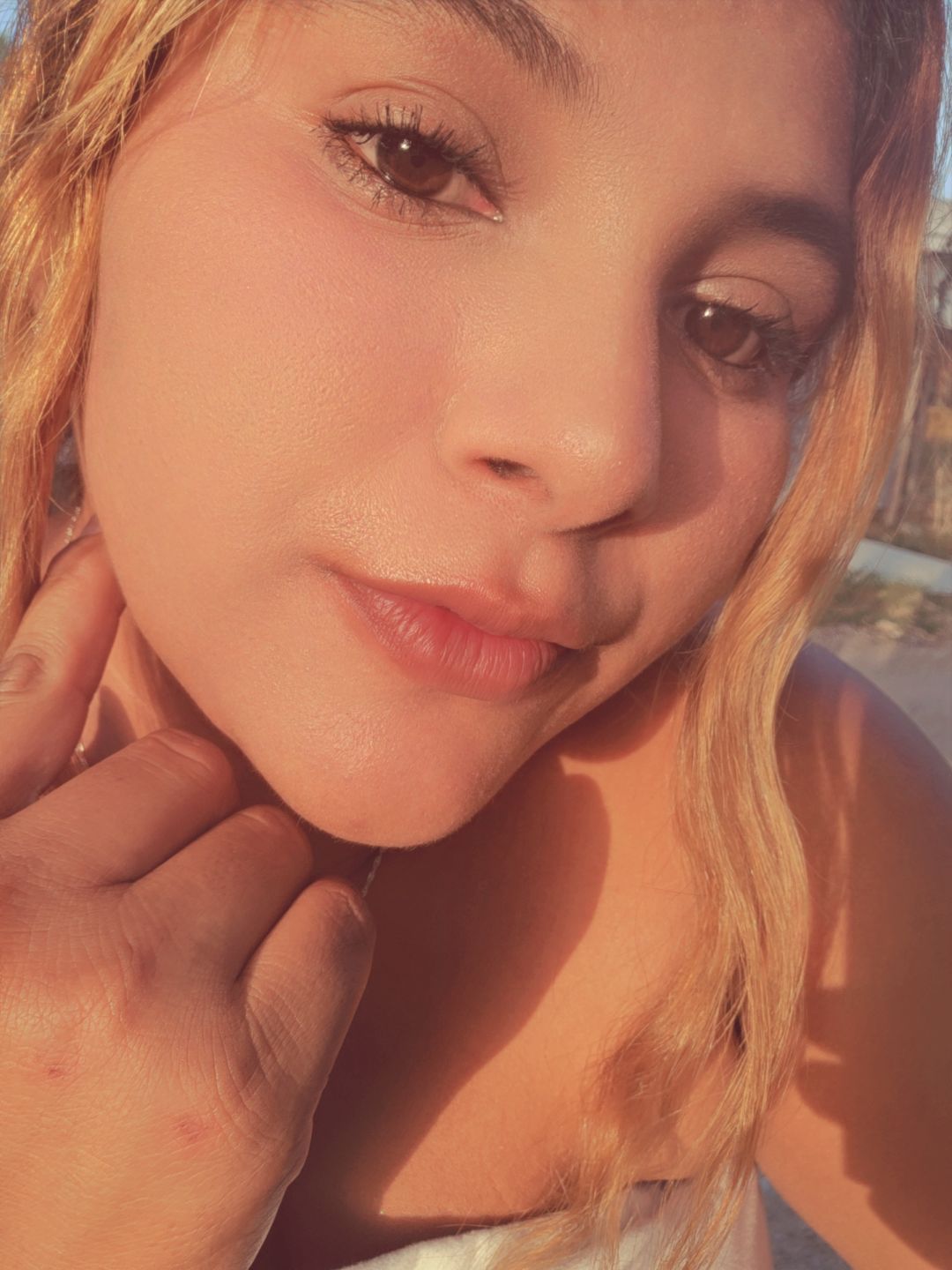 @EvelynHernandez.07/10/00💞🍃🌼