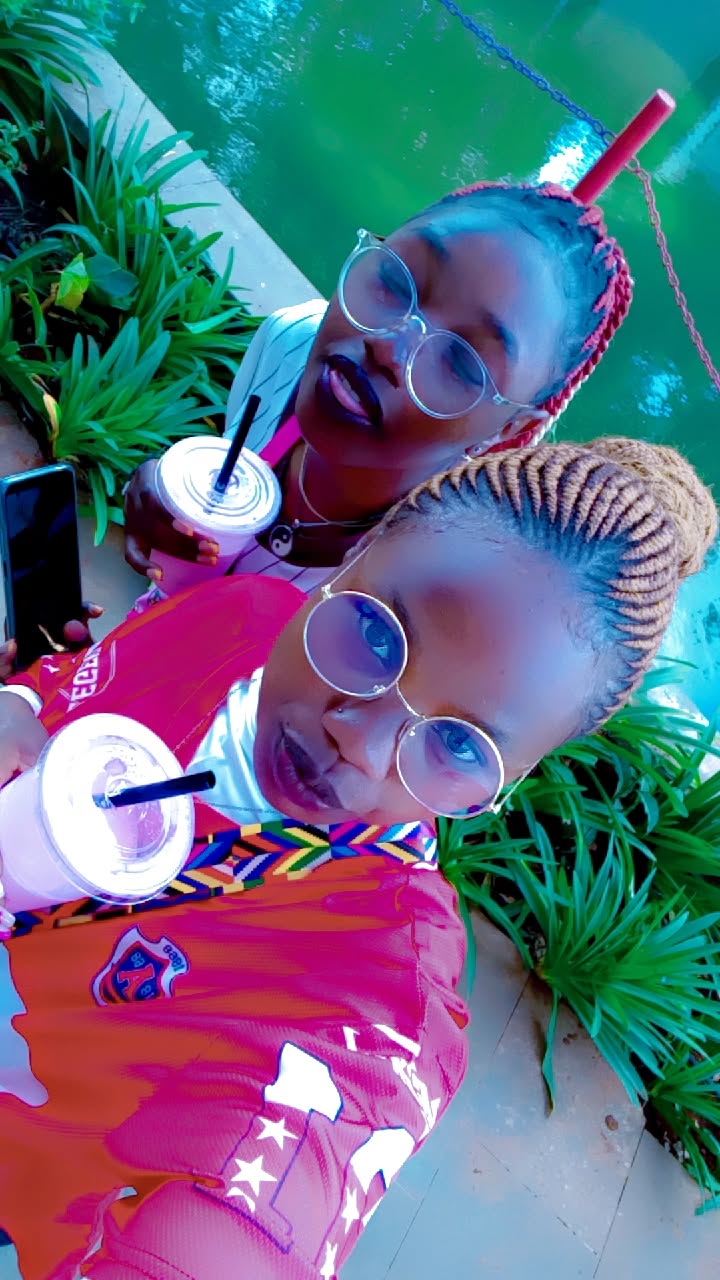 @trapqueen@kenya🇱🇷🇰🇪