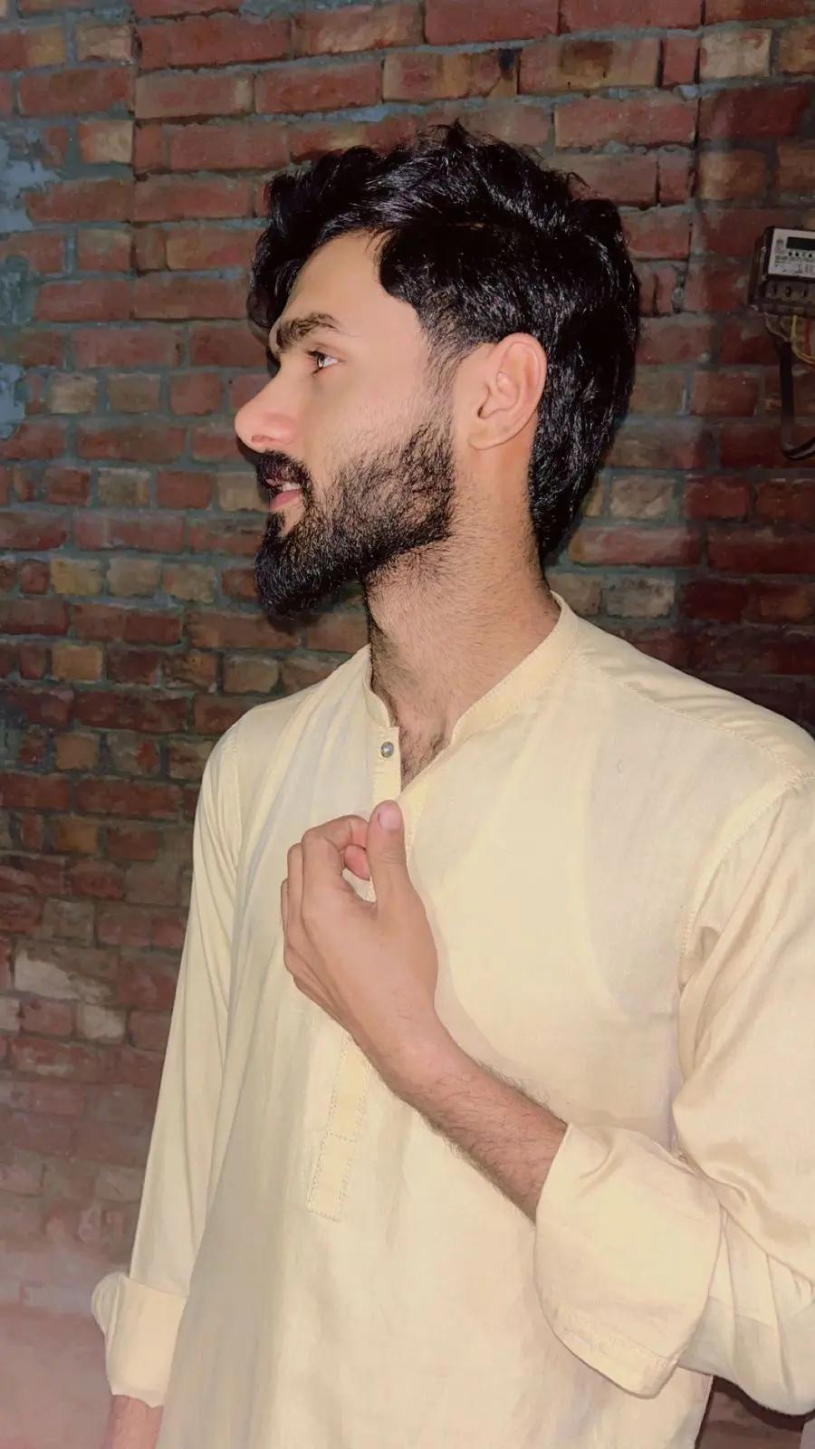 @😇گجر بادشاہ 👑