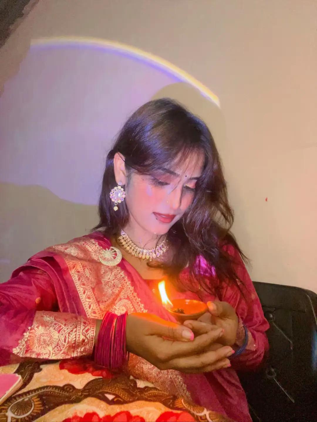 @Aarohi singh2005