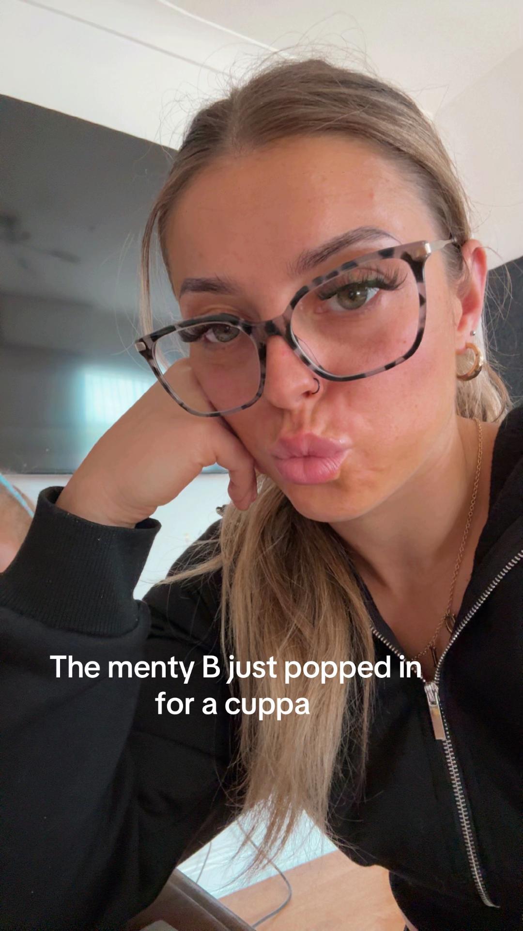 @Courtney Louise