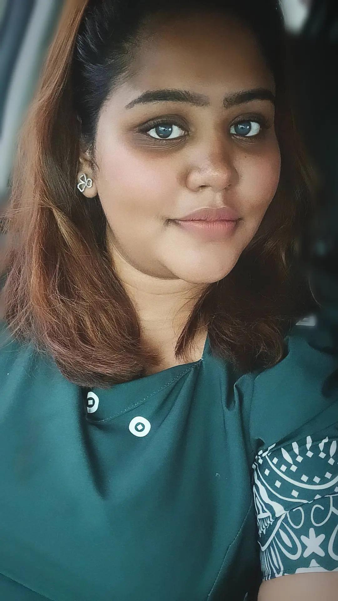 @aashiny. shivaliny