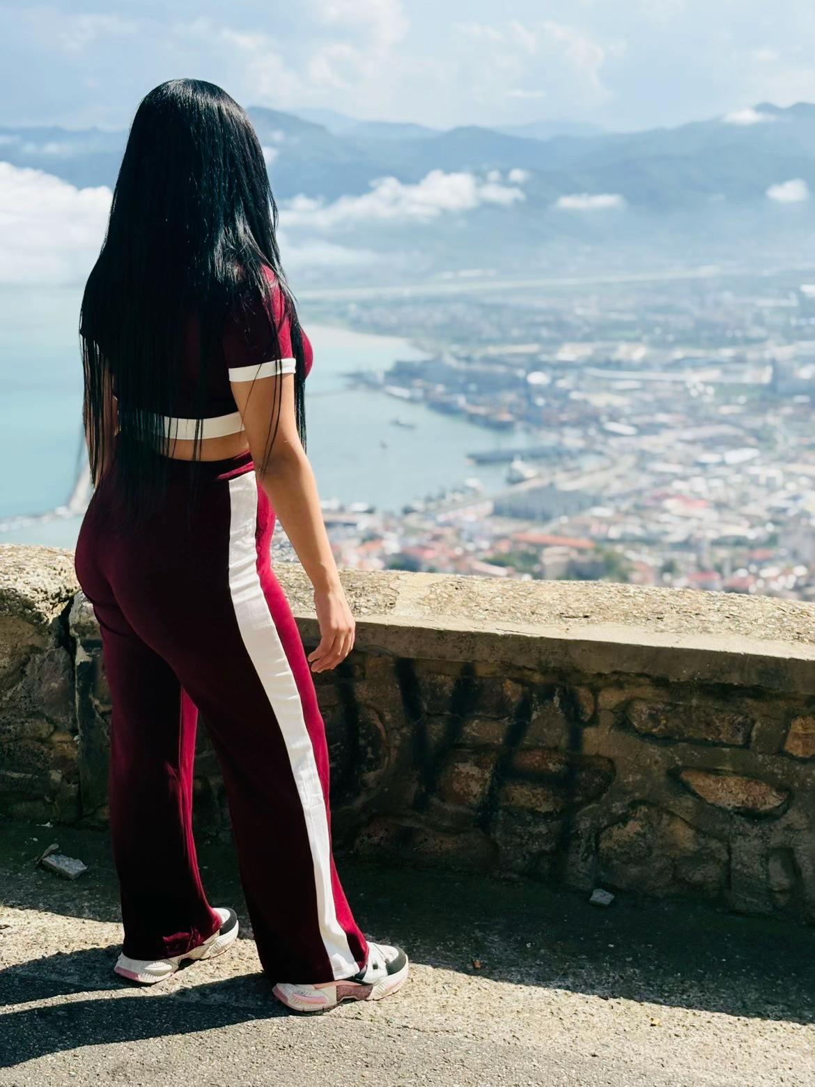 @Sara Yamina