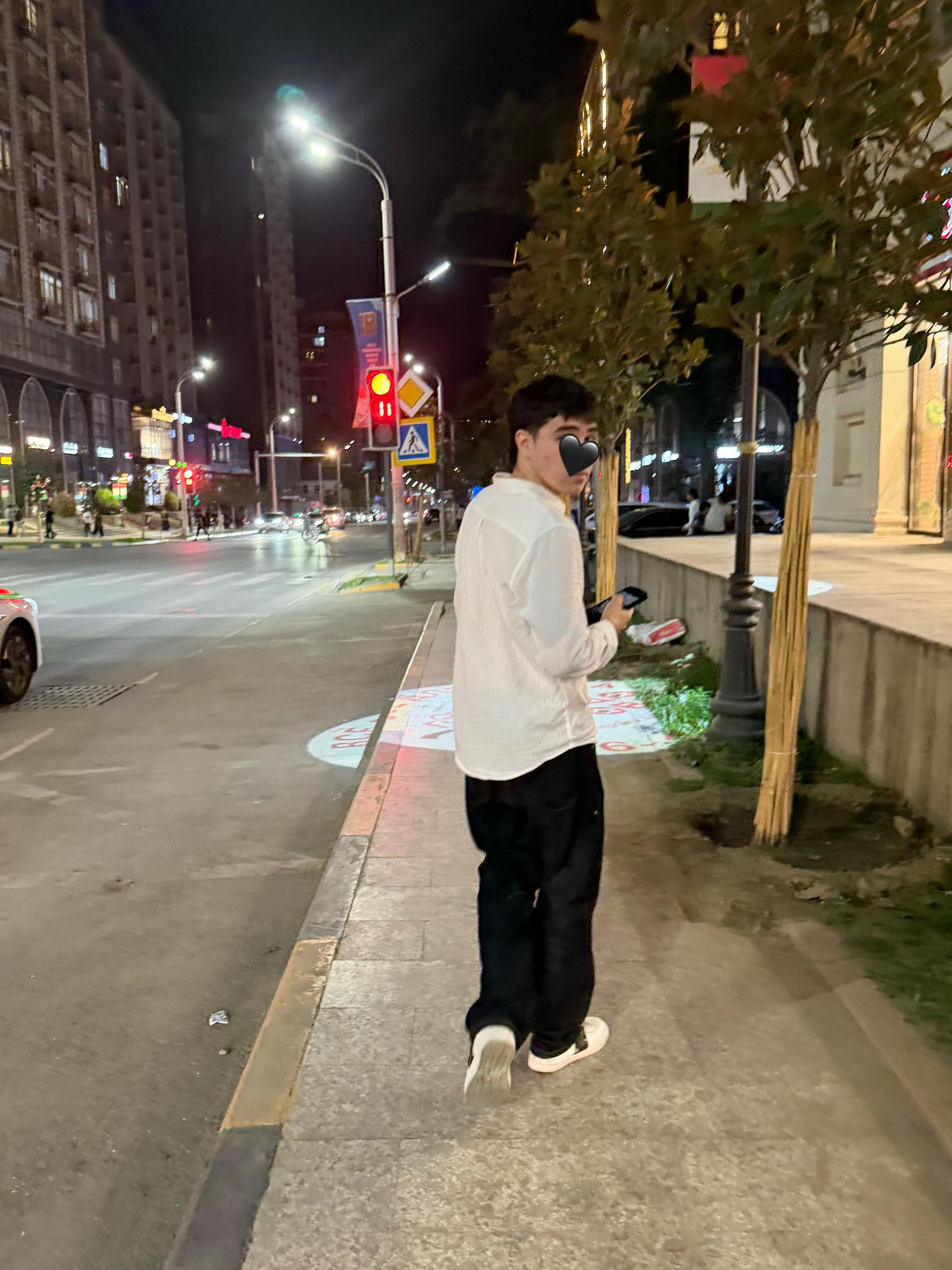 @raxaaa