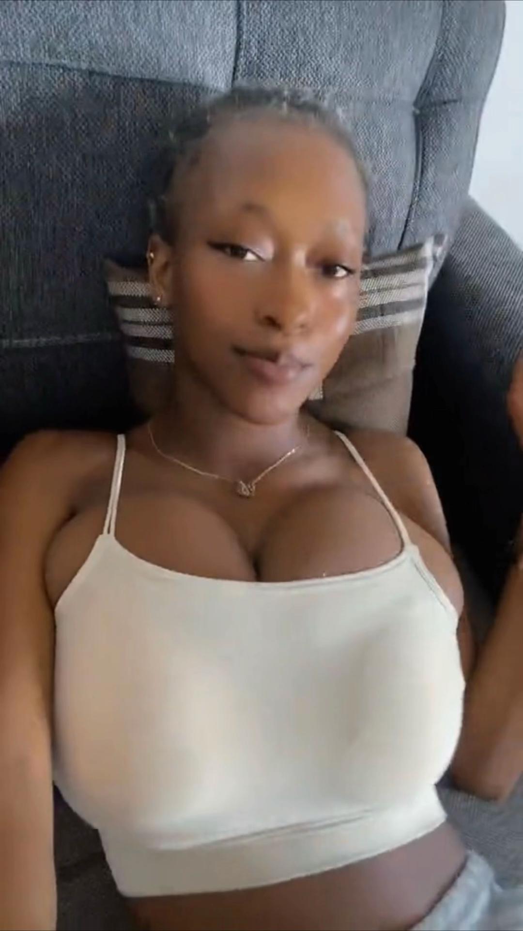 @BustyBeeh