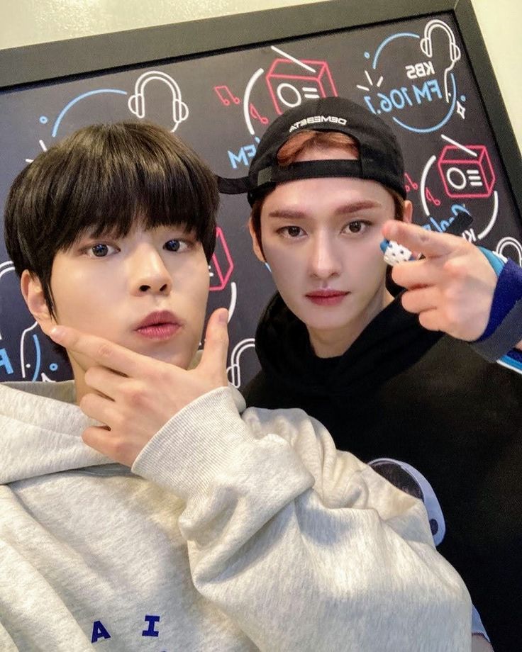 @𝟐𝐦𝐢𝐧𝐩𝐚𝐫𝐚𝐭𝐨𝐫😝