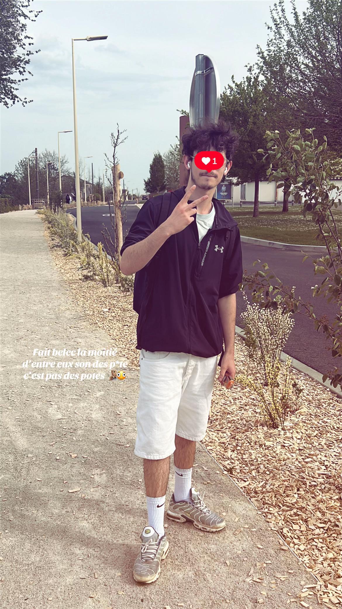 @N2m7k