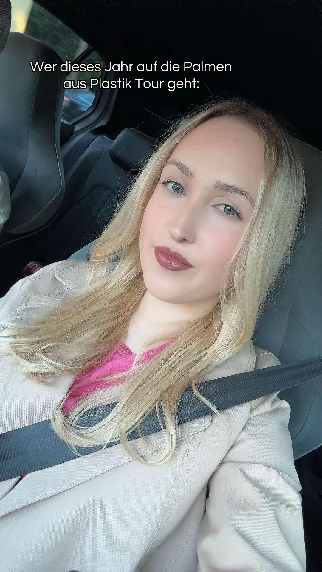 @𝑀𝑒𝑙𝑖 🖤📚