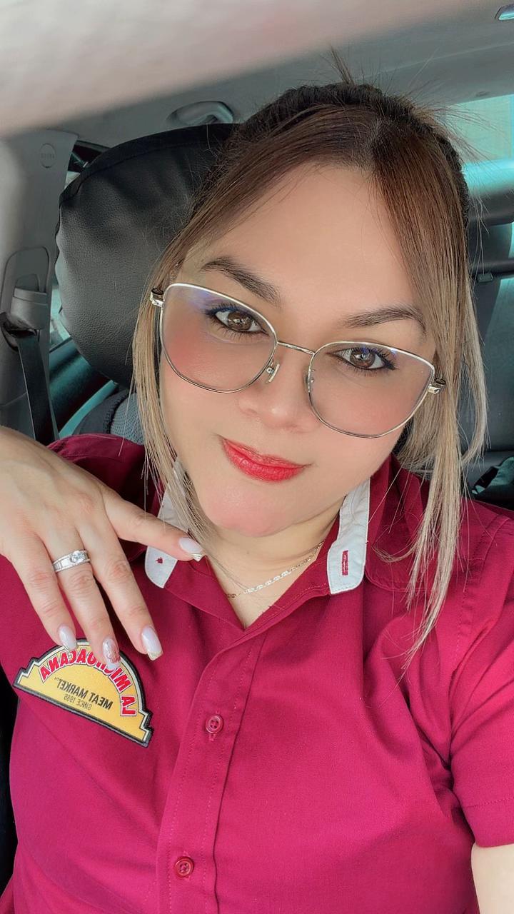 @Bessy🌸🌹🌼🌷Rodr&iacute;guez🌼🌸🌺