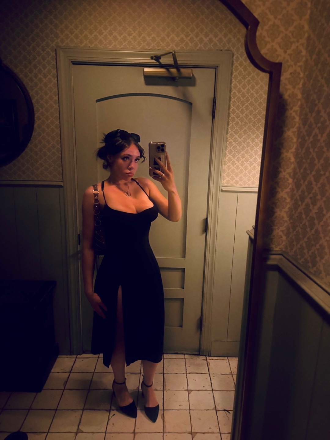 @ella jameson 🍒