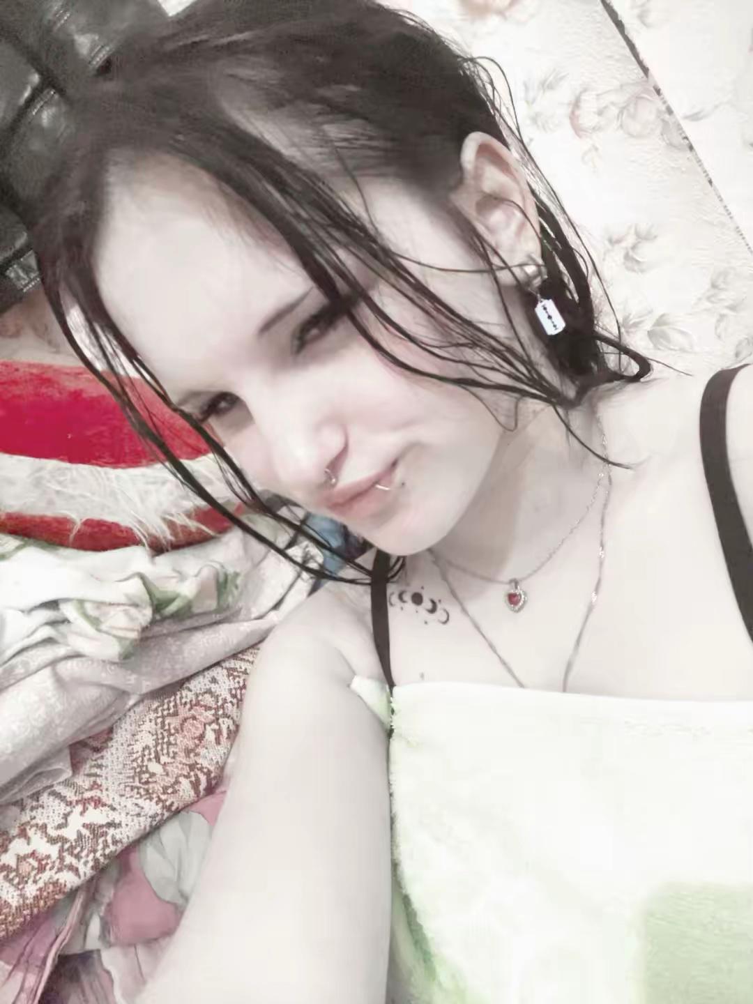 @✞