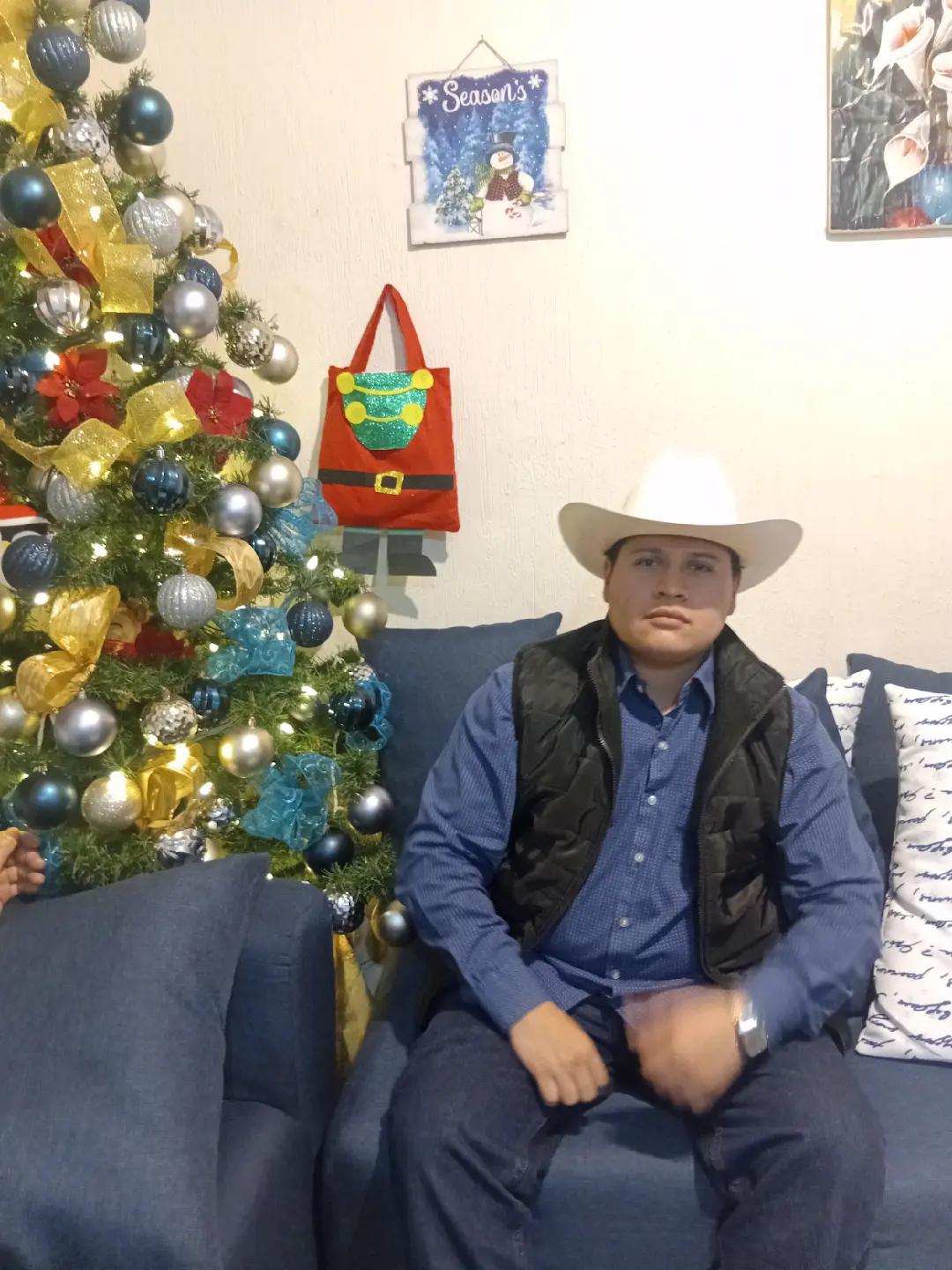 @Jose123