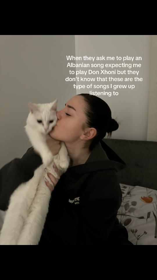 @nefelii