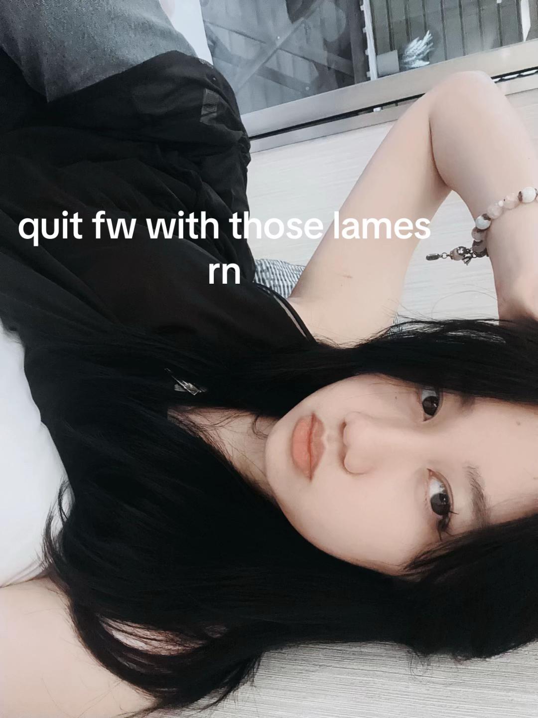 @柚月🪷🪽