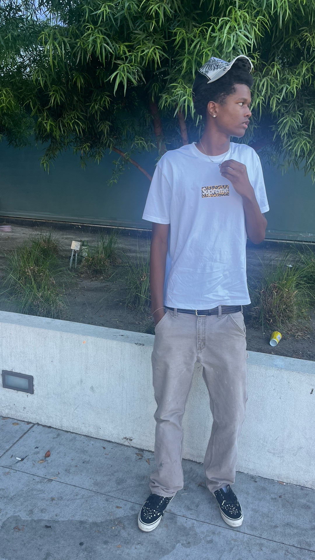 @untled4l