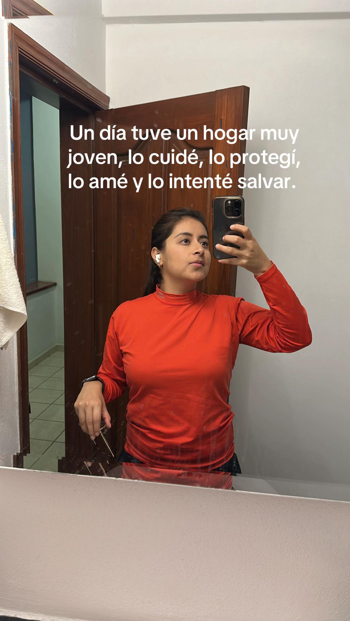 @Zunely_