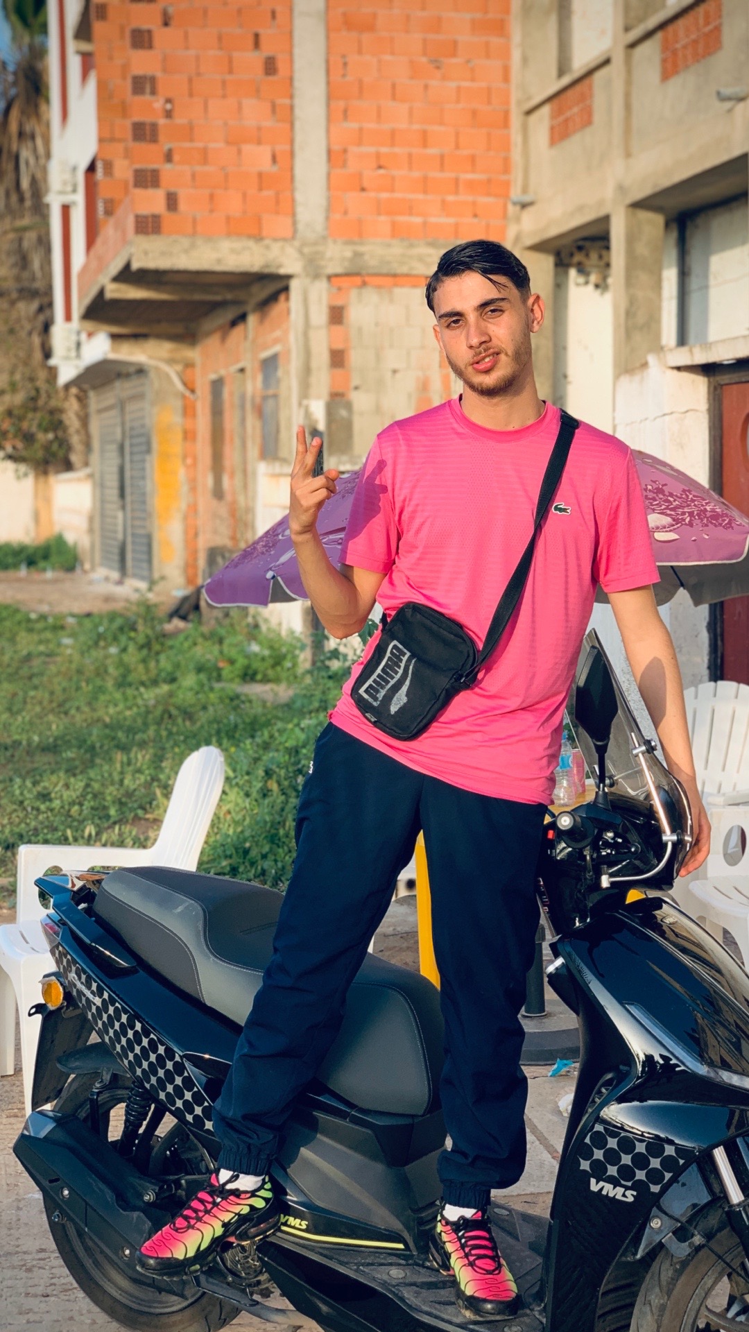 @Senhadjii