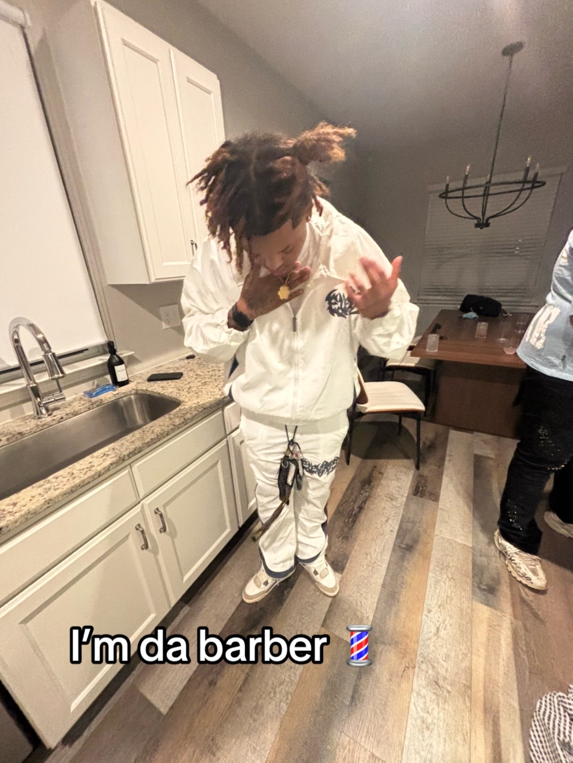 @_coreythebarber_