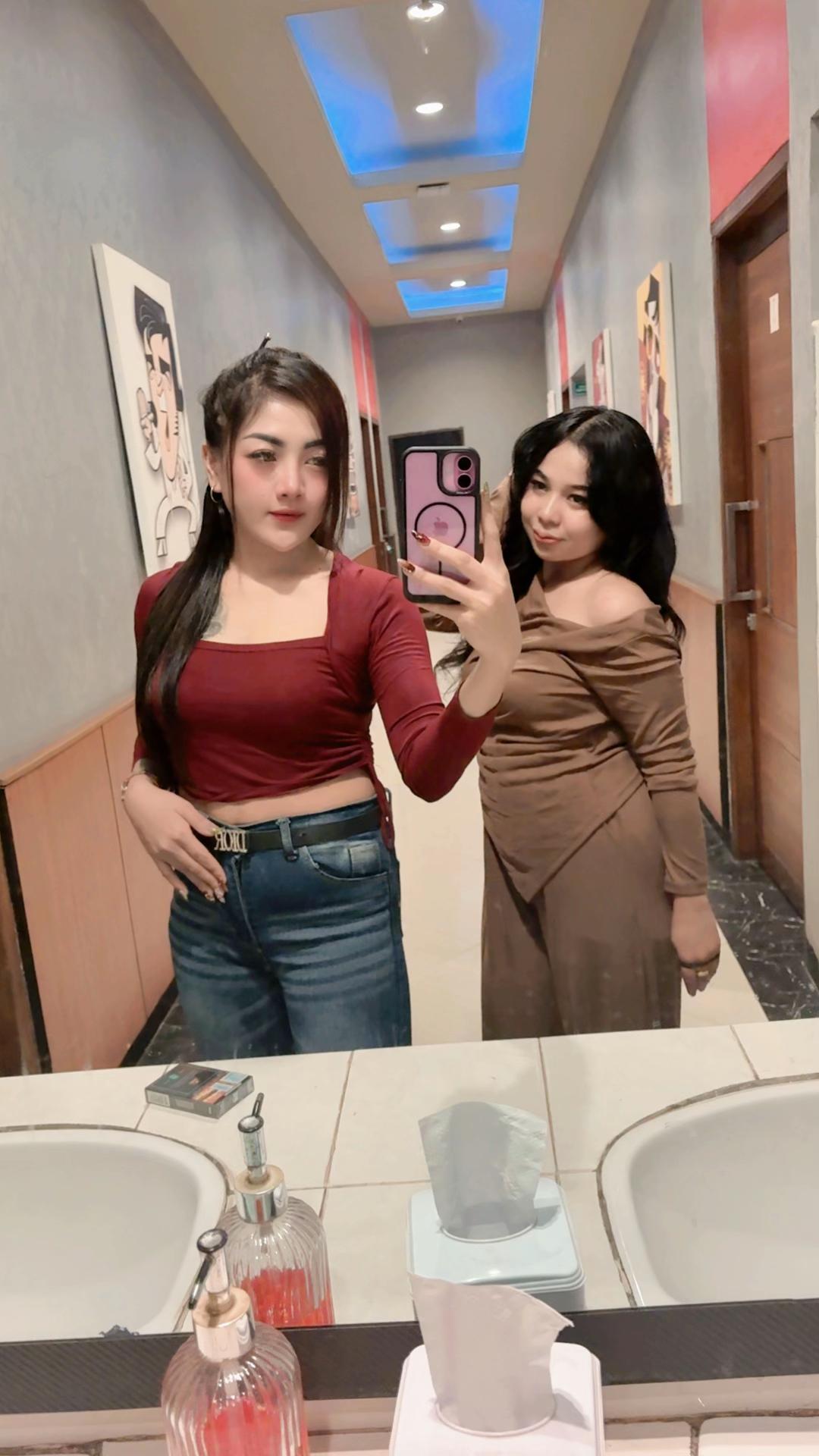 @Deblonk