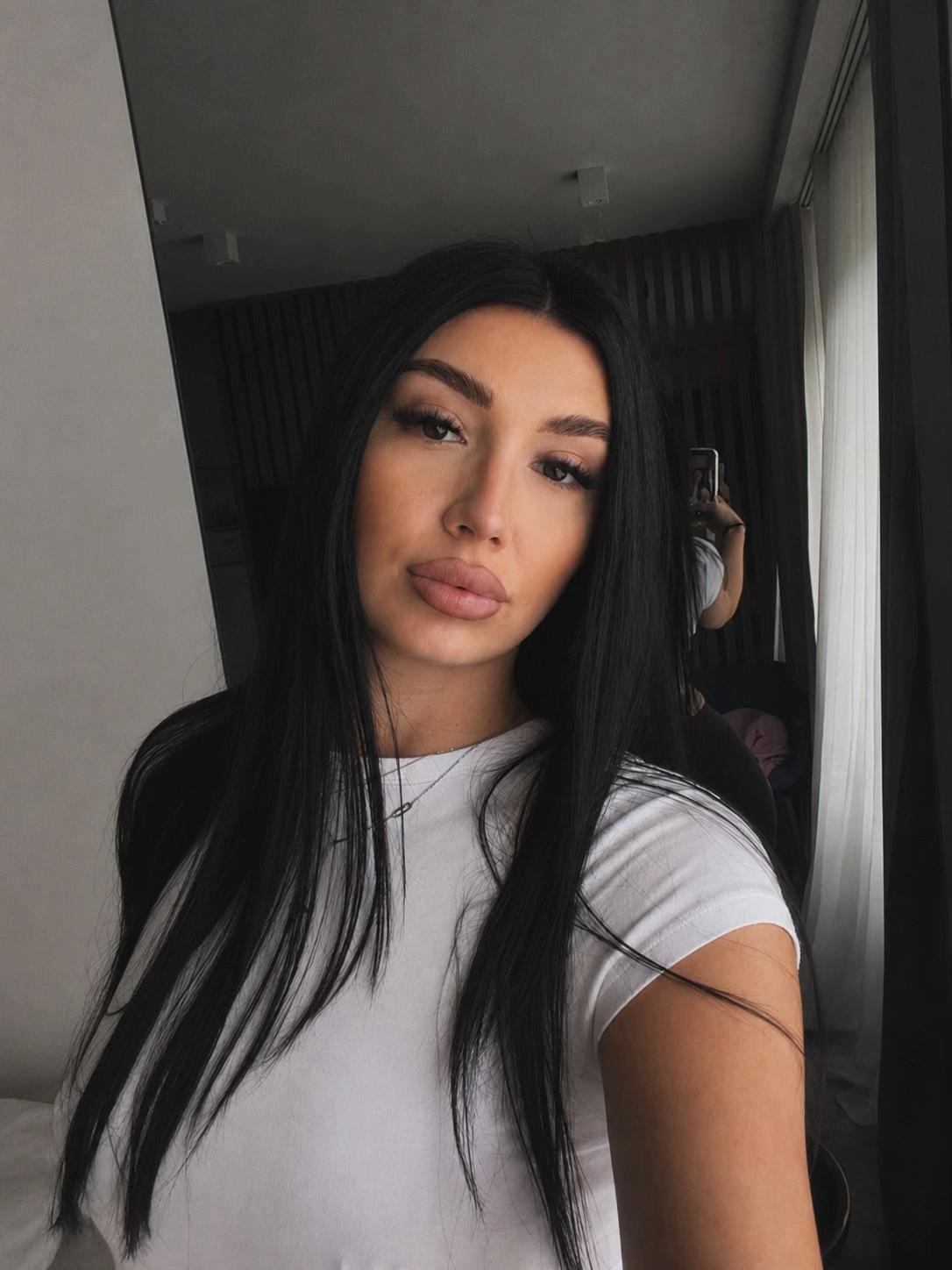 @iuliavrn_
