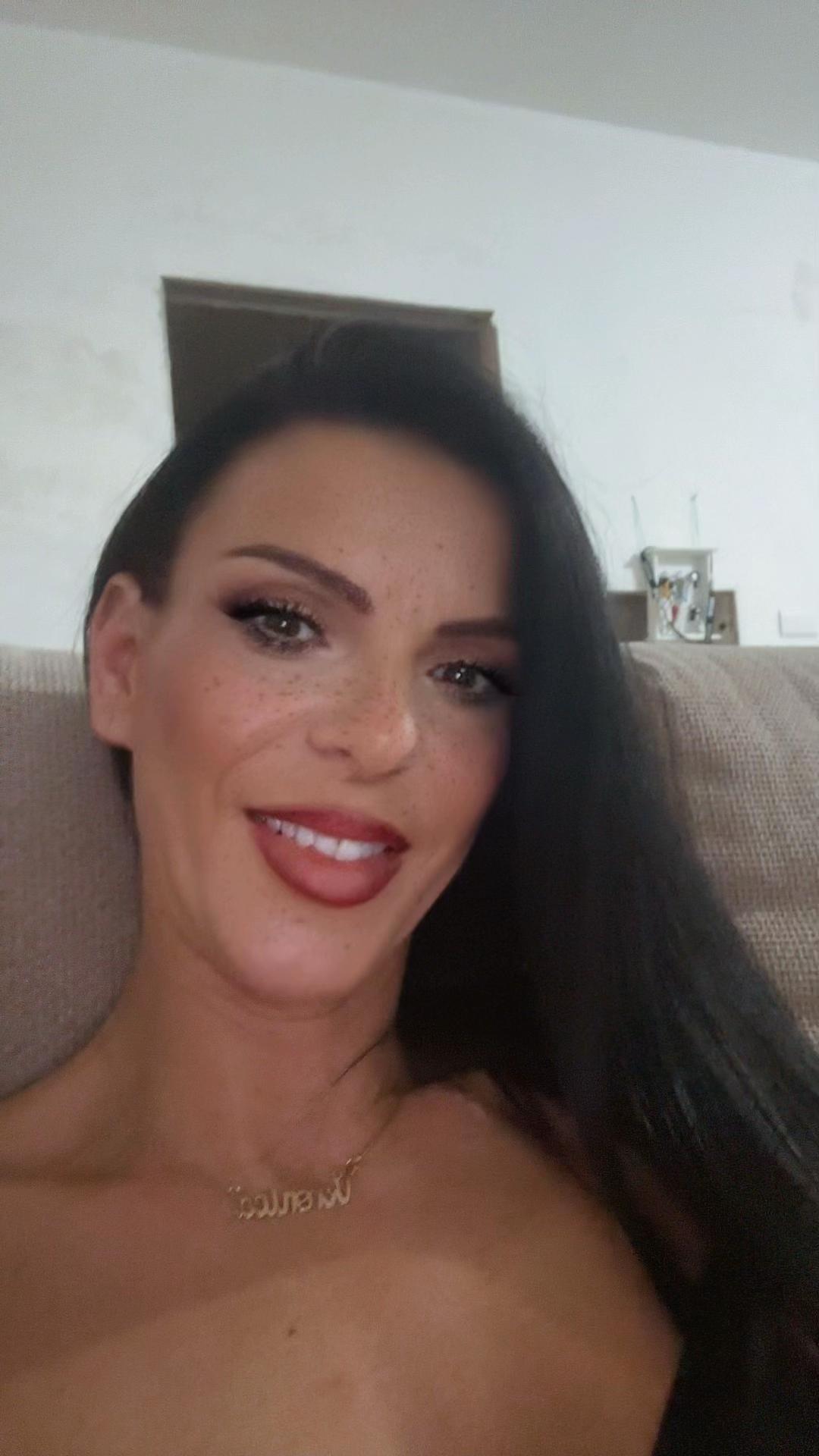 @Veronica Griffo655