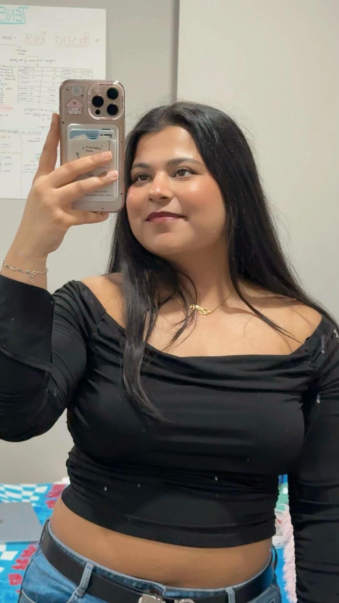 @Sakshi🌸